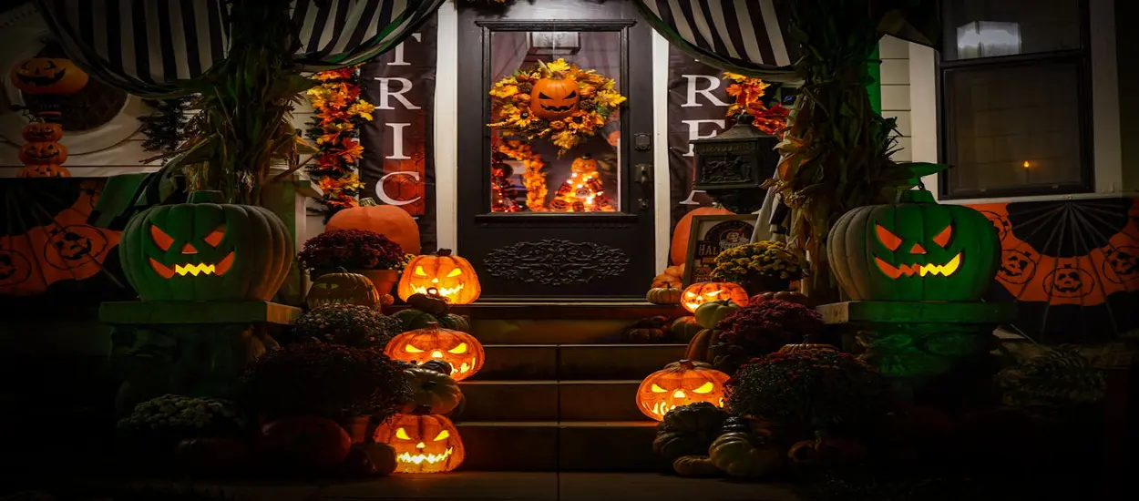 Quality Control of Halloween Decorations