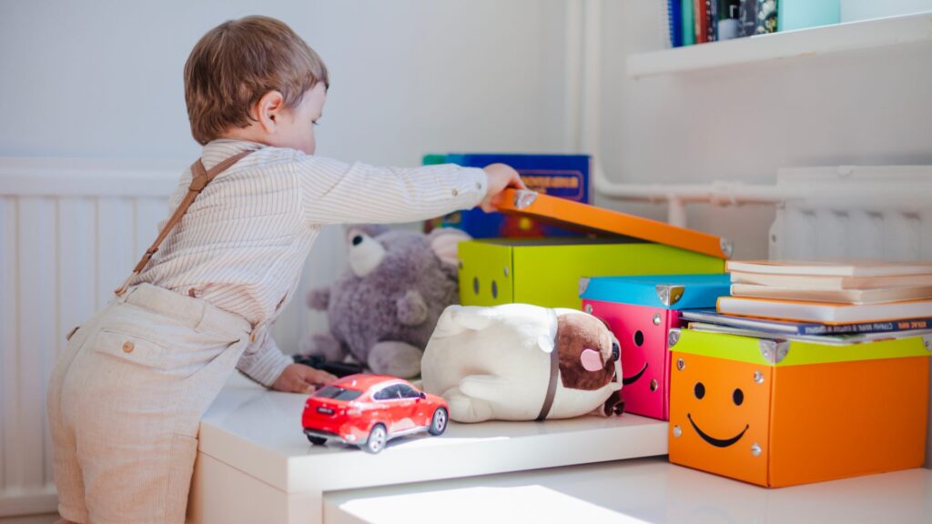 Kids' Storage & Organization