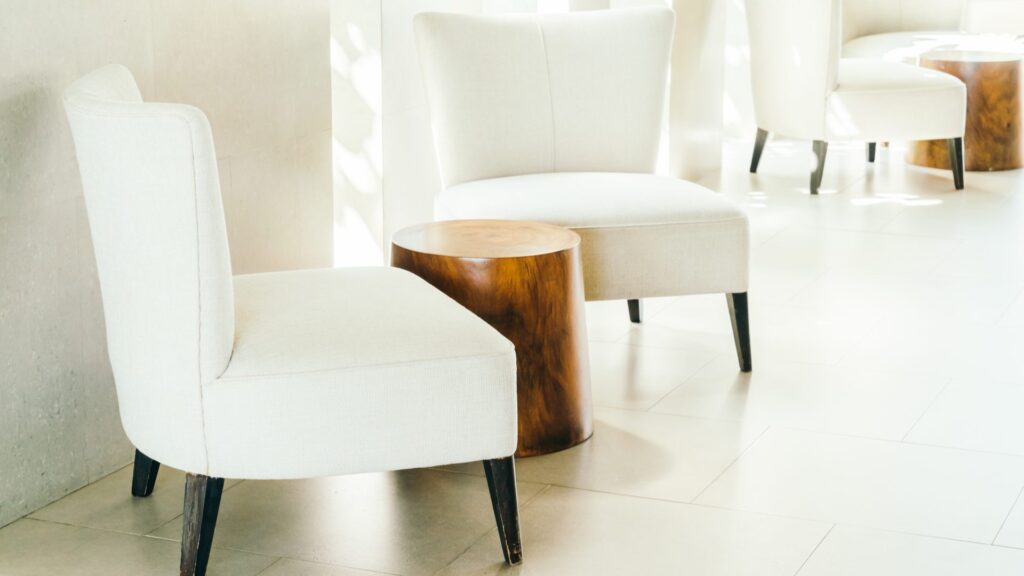 Seating & Lounge Furniture